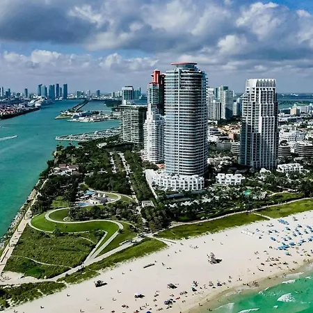 Miami Beach Rooms B&B-3